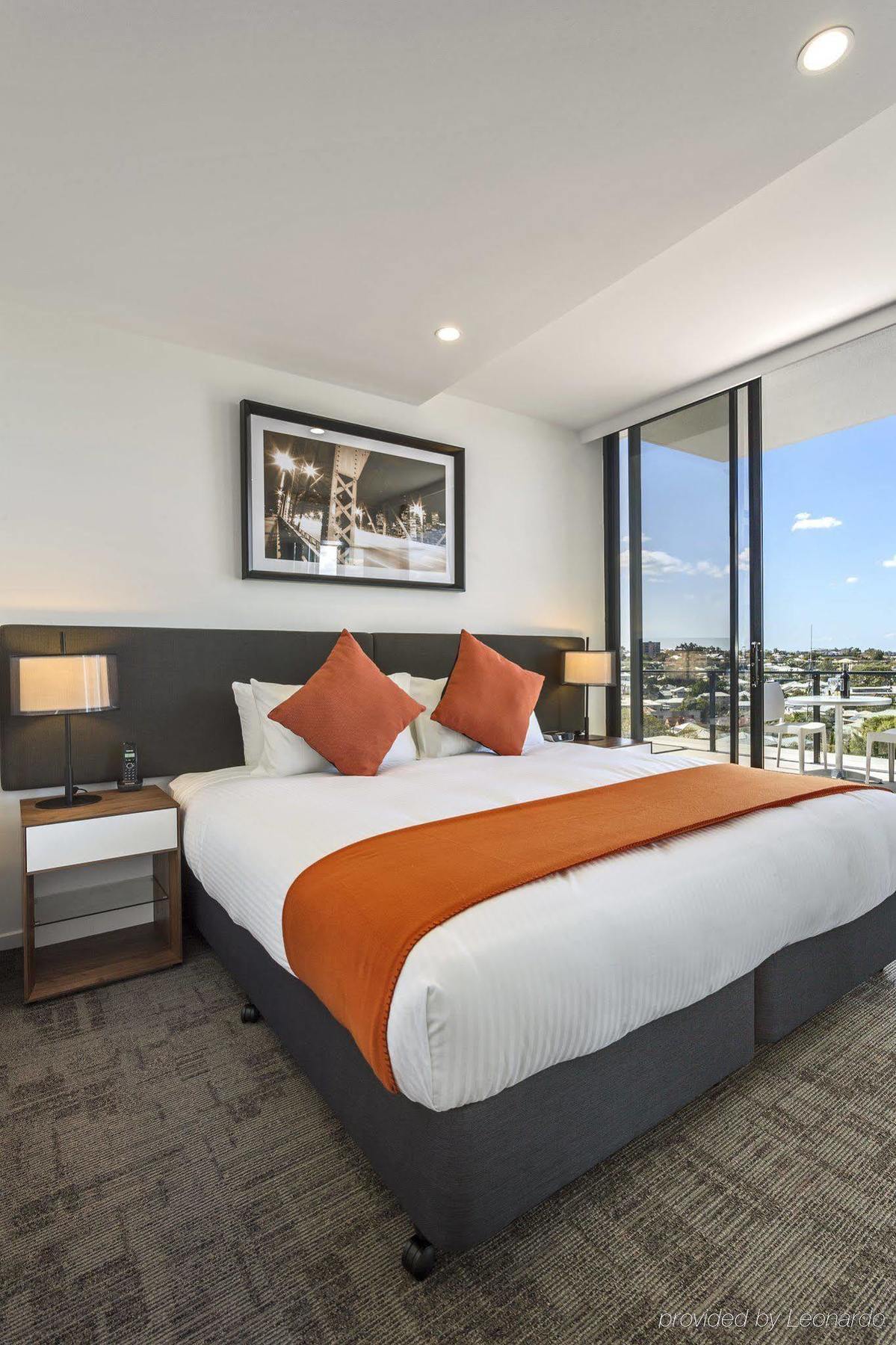 Quest Woolloongabba Aparthotel Brisbane Exterior photo