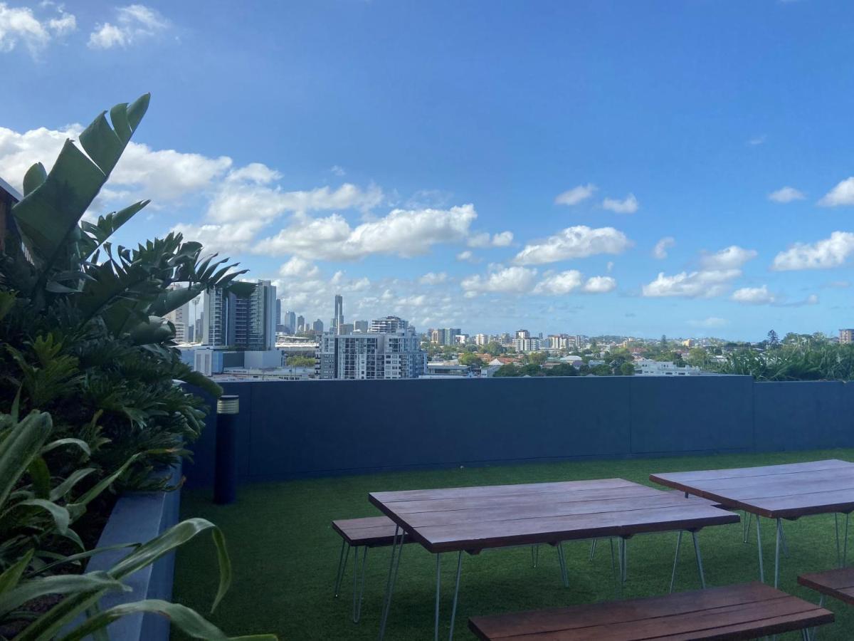 Quest Woolloongabba Aparthotel Brisbane Exterior photo